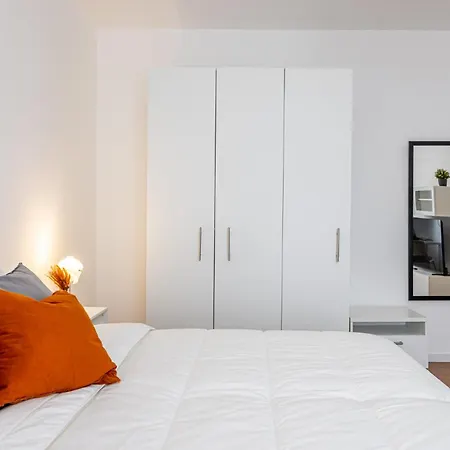 Astralek - Pet & Trekking - Free Parking - Vicino Ospedale Manzoni * レッコ