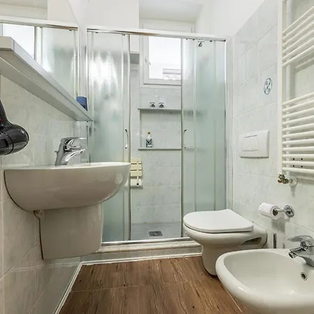 Astralek - Pet & Trekking - Free Parking - Vicino Ospedale Manzoni * レッコ